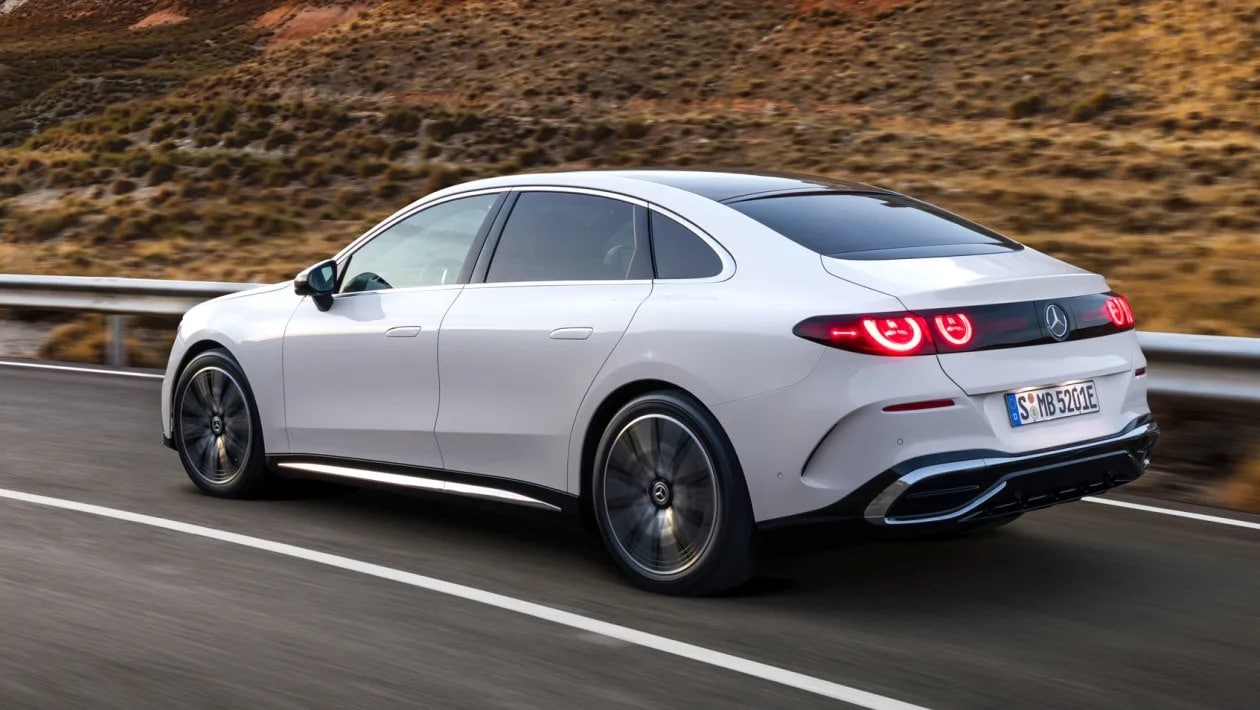 Νέα Mercedes C-Class Electric: Αποκαλύφθηκε το ηλεκτρικό sedan που απειλεί BMW και Tesla