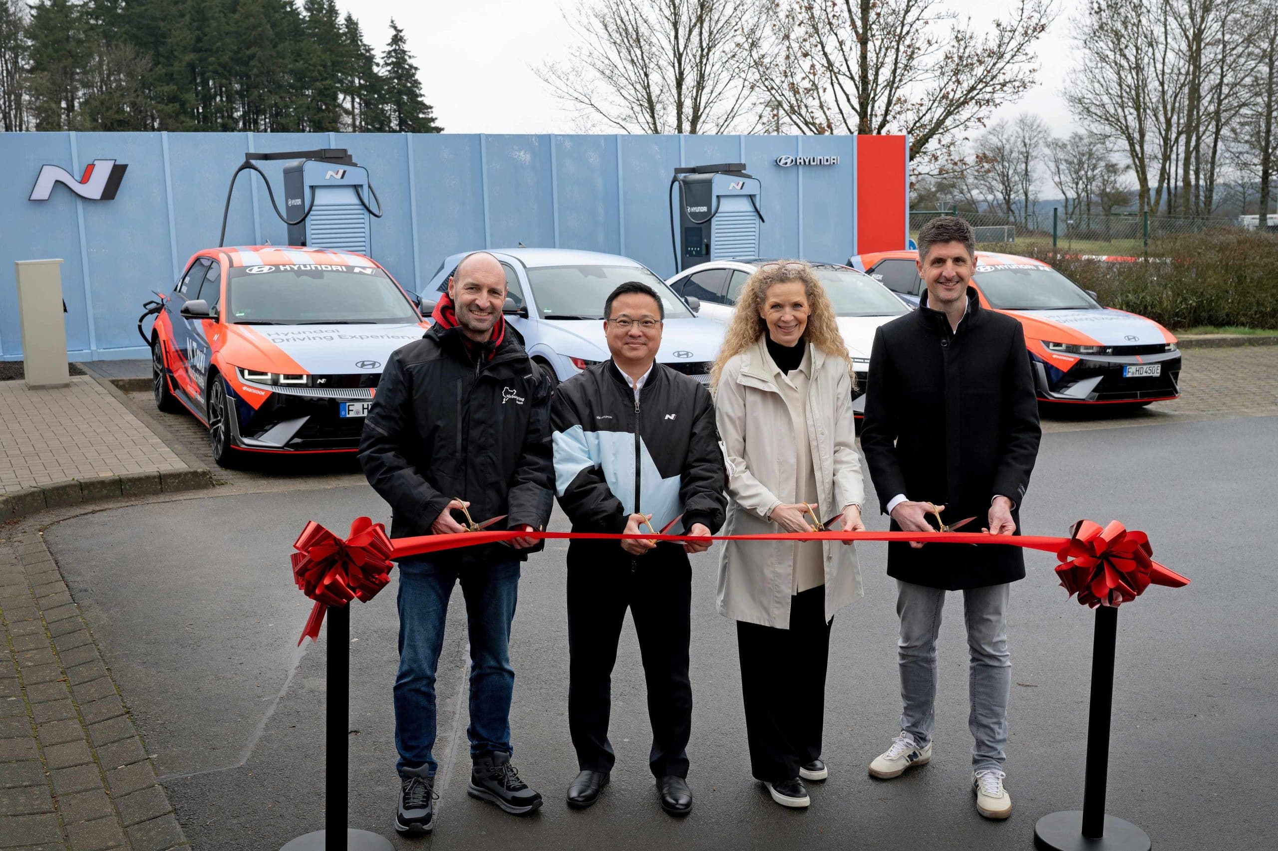 Η Hyundai διαθέτει νέους N Hyper φορτιστές  στην πίστα αγώνων του Nürburgring