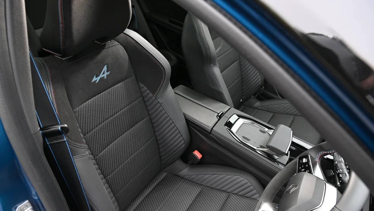 Renault Austral Hybrid: Το SUV που υπόσχεται τα πάντα, αλλά μπορεί να ξεπεράσει τον ανταγωνισμό;