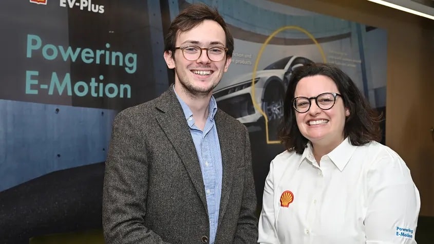 Φόρτιση σε 10 λεπτά; Η Shell φέρνει την επανάσταση στα ηλεκτρικά αυτοκίνητα