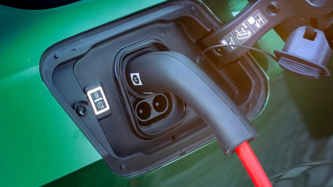 Το EV που δεν περιμέναμε: Astra Electric με χώρους station wagon και τιμή θερμικού