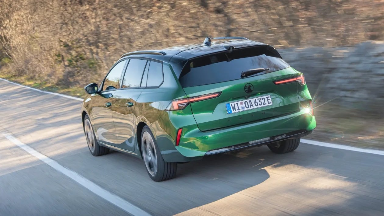 Το EV που δεν περιμέναμε: Astra Electric με χώρους station wagon και τιμή θερμικού