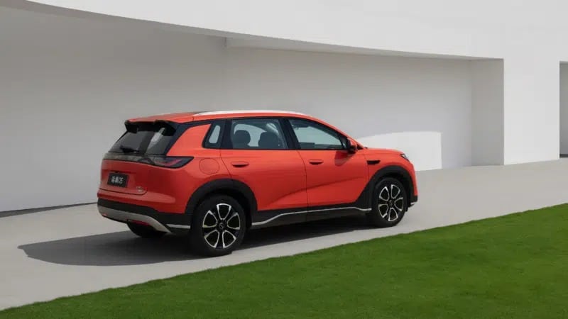 Το νέο BYD Sealion 05 λανσαρίστηκε στη Κίνα, με 2.100 Km αυτονομία και τιμή κάτω από €14.000