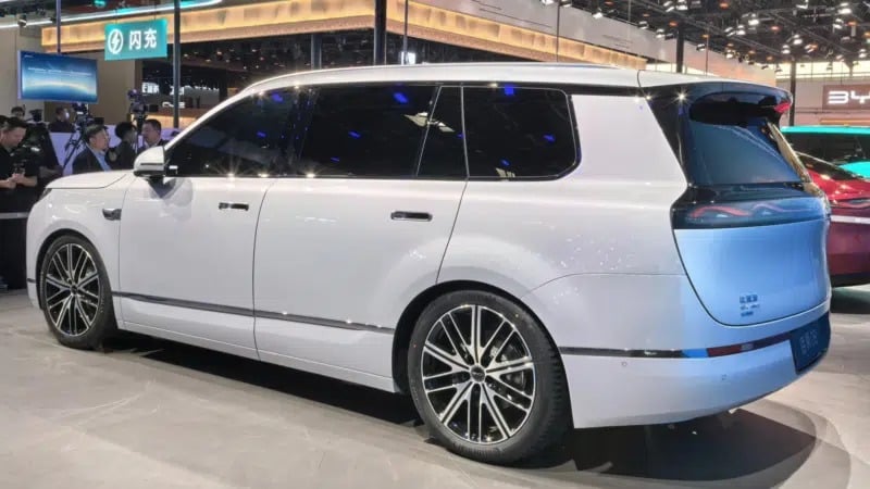 Το BYD Sealion 08 κάνει θραύση στην Κίνα με 643 ίππους και αυτονομία 900 χλμ.