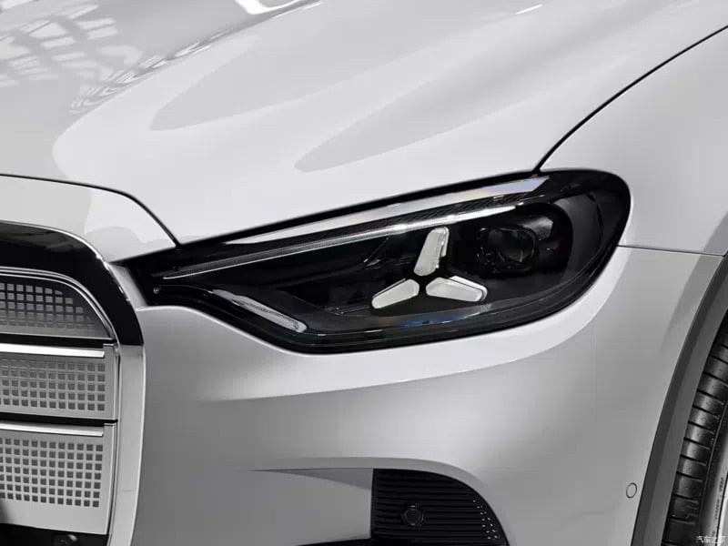 Νέα Mercedes GLC L EV: Η ηλεκτρική ναυαρχίδα των 416 PS με αυτονομία 700 km και πολυτέλεια S-Class