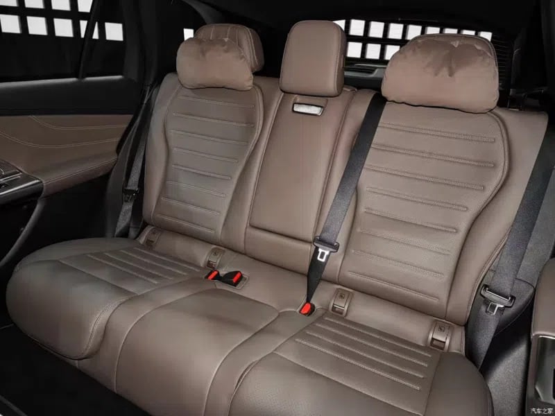 Νέα Mercedes GLC L EV: Η ηλεκτρική ναυαρχίδα των 416 PS με αυτονομία 700 km και πολυτέλεια S-Class