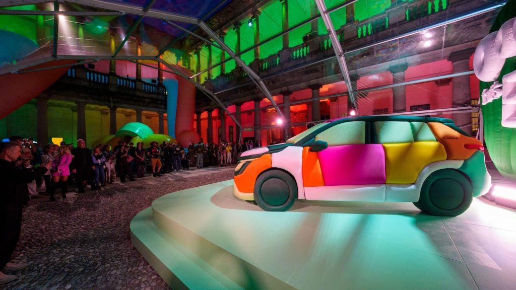 Η Skoda επιστρέφει στο Μιλάνο με το Epiq και μια εμπειρία design γεμάτη δημιουργικότητα