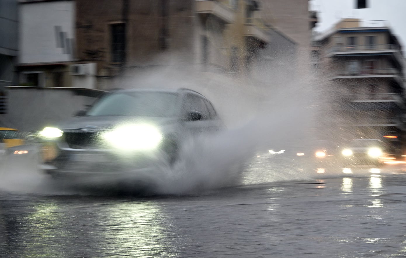 Κακοκαιρία ERMINIO φέρνει κόκκινο συναγερμό σε επτά περιοχές