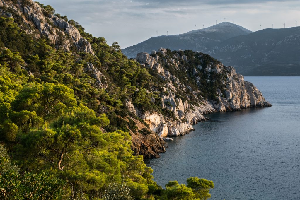 Απροσδόκητα ευρήματα για τα Μέθανα — Τα ελληνικά ηφαίστεια έχουν πολλά να αποκαλύψουν