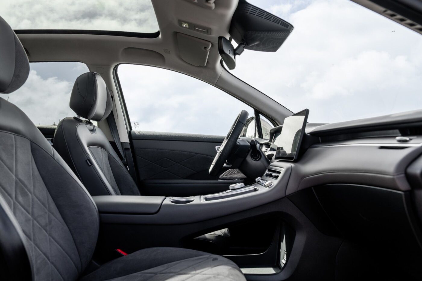 MG MGS6 EV: Το ηλεκτρικό SUV που τα κάνει όλα σωστά… εκτός από ένα!