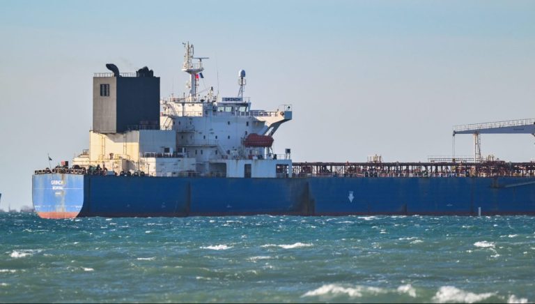 ΗΠΑ: Τέλος στην προσωρινή αναστολή των κυρώσεων στο ρωσικό πετρέλαιο