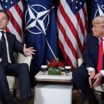 Η συνάντηση Τραμπ με γ.γ του ΝΑΤΟ στην Ουάσινγκτον συνέπεσε με το «πράσινο φως» για κατάπαυση του πυρός με Ιράν