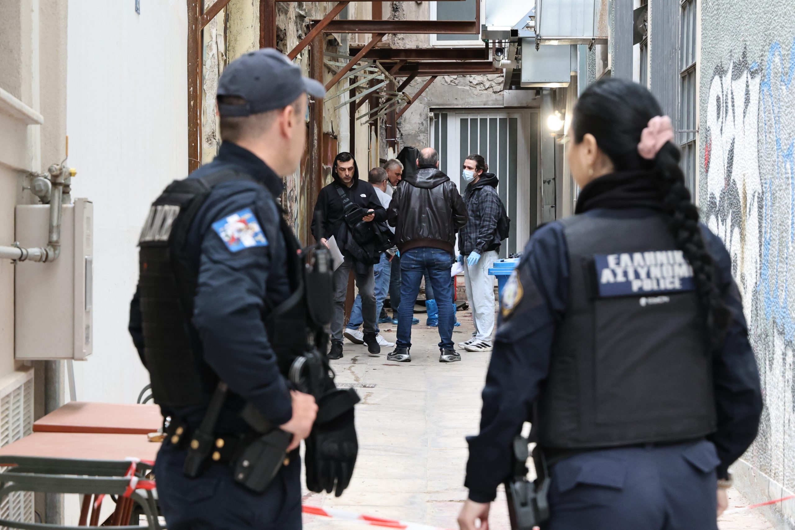 Θάνατος 30χρονης στο κέντρο της Αθήνας: Βίντεο ντοκουμέντο απαλλάσσει από την πτώση της γυναίκας τον Ιταλό - ertnews.gr