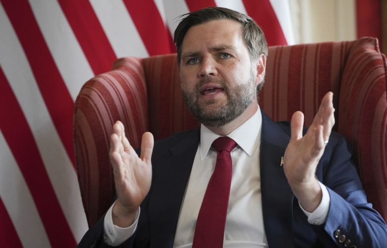 Τζέι Ντι Βανς: Οι ΗΠΑ είναι πρόθυμες να «τείνουν χείρα συνεργασίας» – Οι Ιρανοί να «μην προσπαθήσουν να μας ξεγελάσουν»