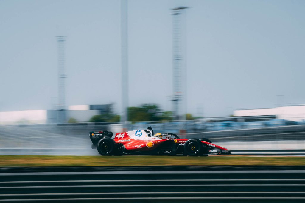 F1 Lewis Hamilton (Ferrari) (2)