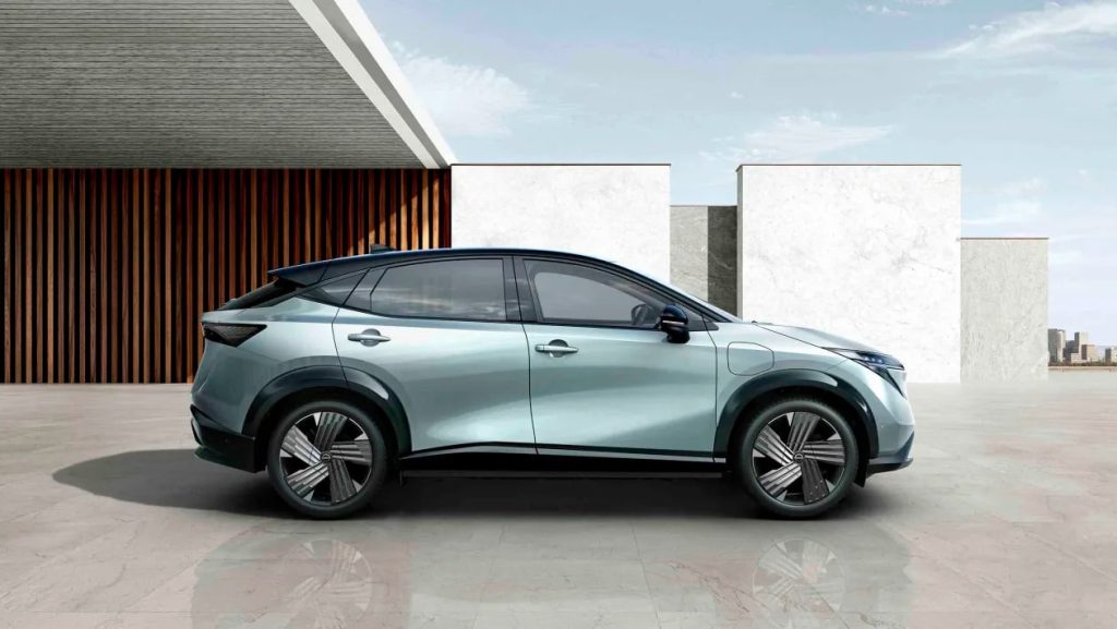 Nissan Ariya 2026: Πιο φθηνό, μεγαλύτερη αυτονομία και νέα εμφάνιση