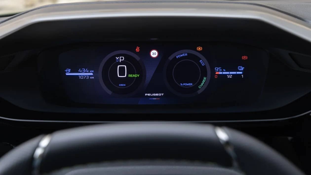 Το νέο Peugeot E-408 δημιουργεί δική του κατηγορία
