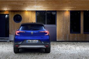 Δοκιμάζουμε το νέο Renault Captur E-Tech των 160 ίππων